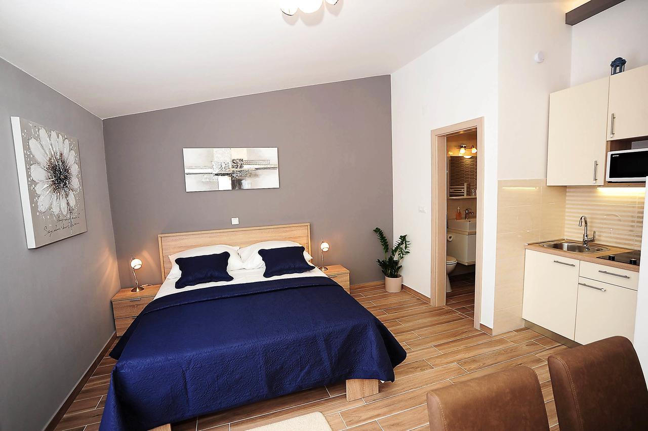 Top Center Zadar Studio Apartments ภายนอก รูปภาพ